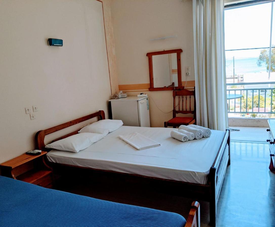 Hotel Ionio Katakolo Esterno foto